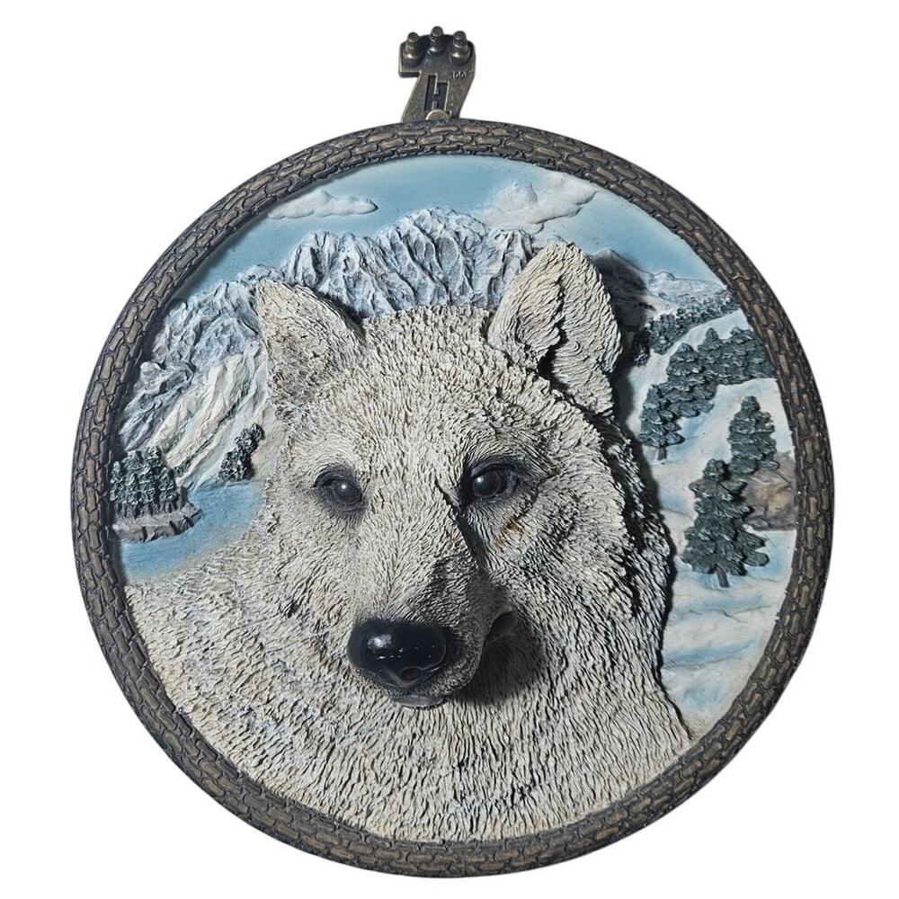 Bradford Exchange "The White Wolf" 3D collector plate